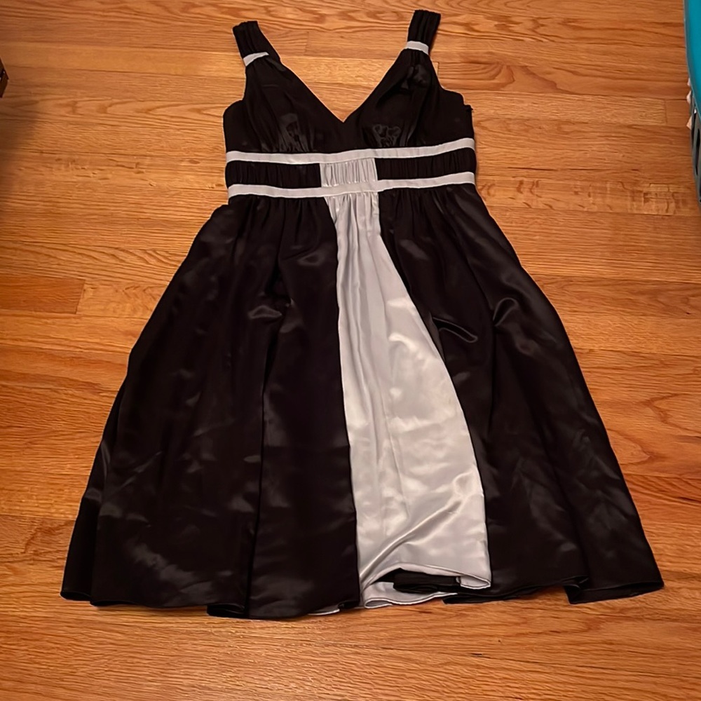 Max and Cleo black and silver Grecian style dress size 6